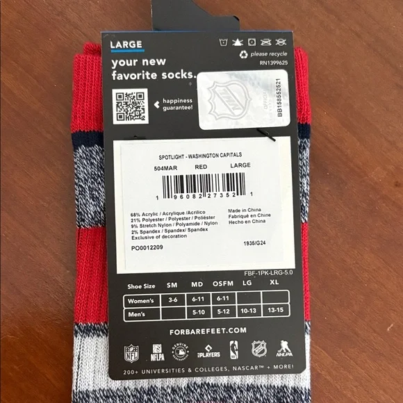FREE with Bundle! For Bare Feet Men's Red and Gray Casual Socks - Picture 5 of 6